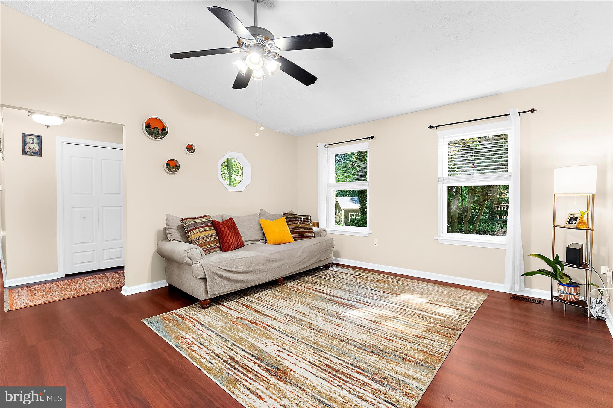 526 DILLON DRIVE