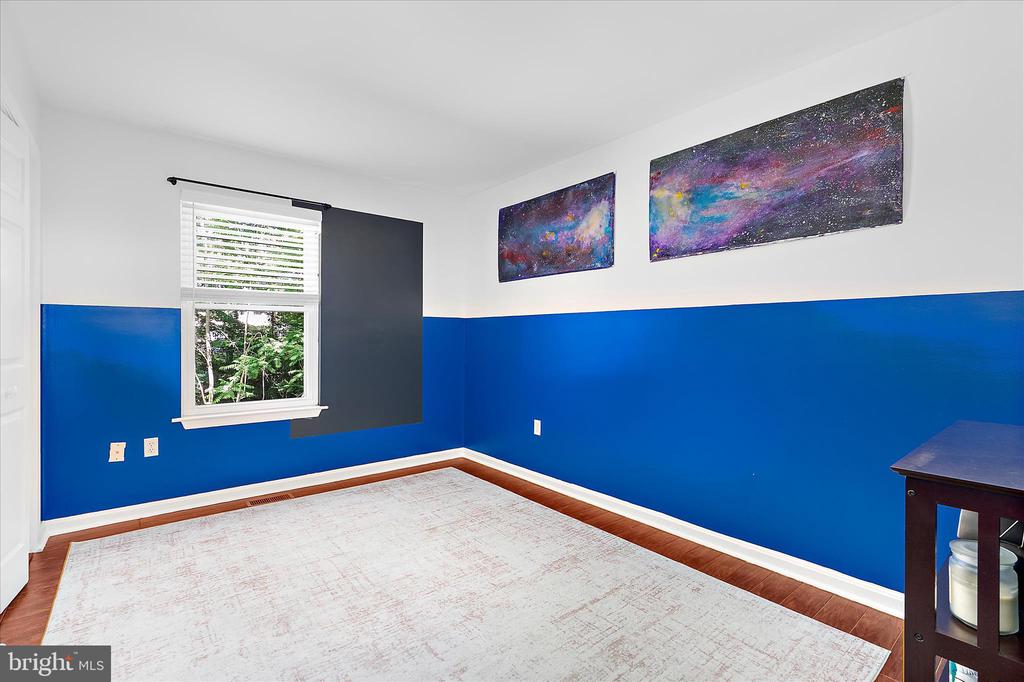 526 DILLON DRIVE