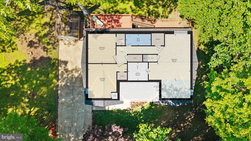 526 DILLON DRIVE