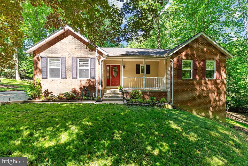 526 DILLON DRIVE