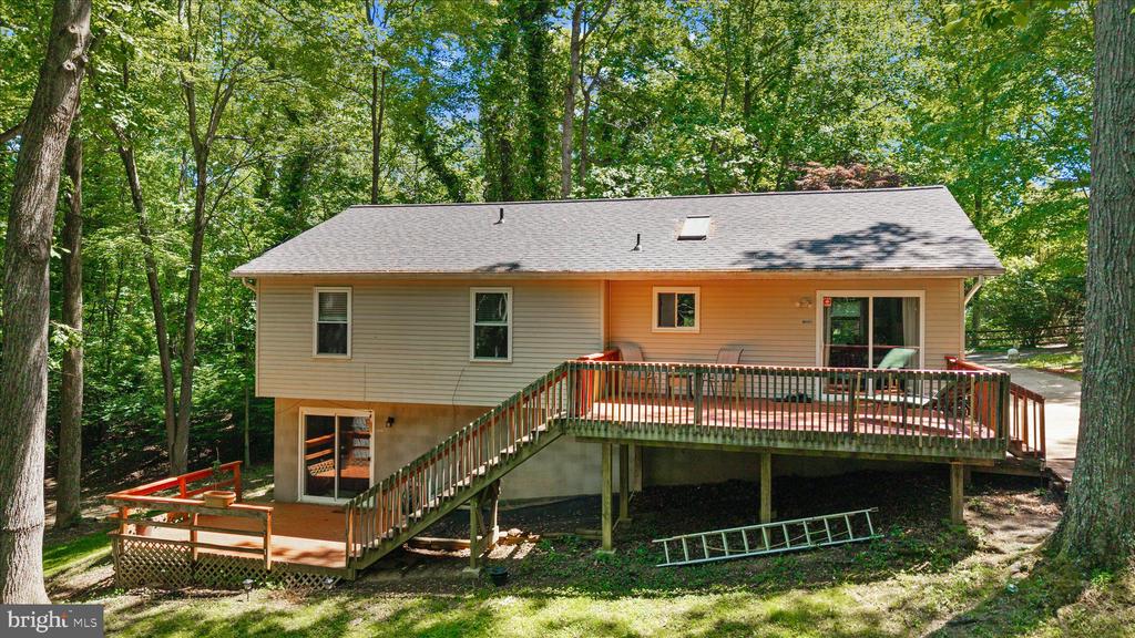 526 DILLON DRIVE