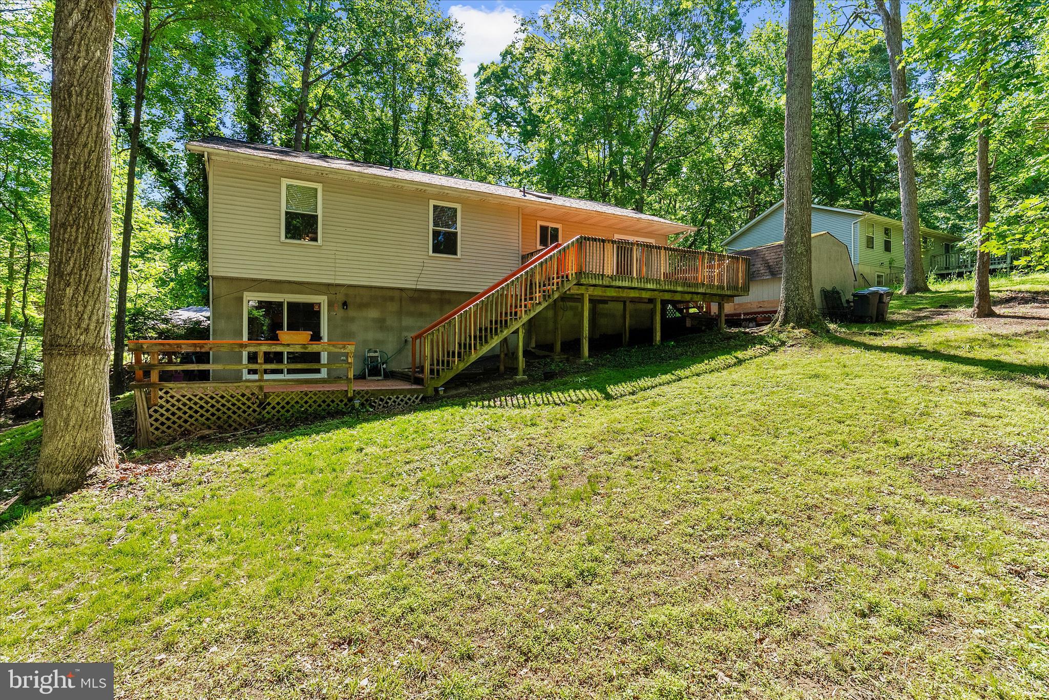 526 DILLON DRIVE