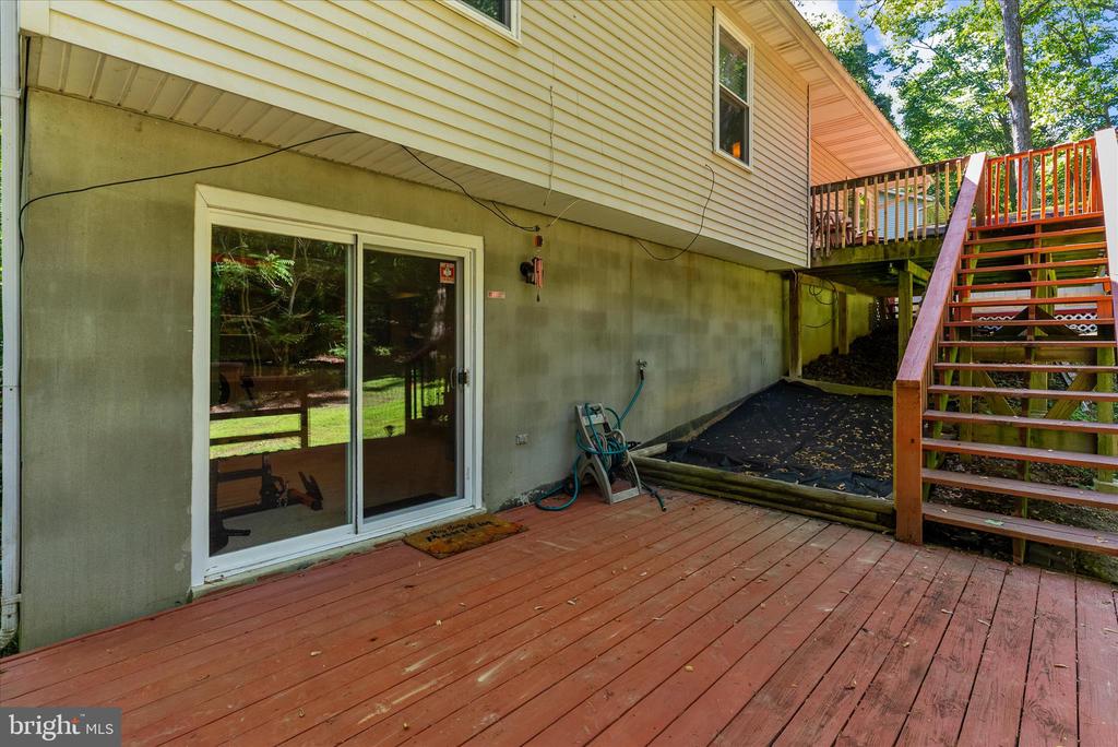 526 DILLON DRIVE