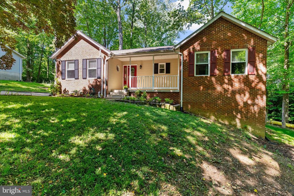 526 DILLON DRIVE