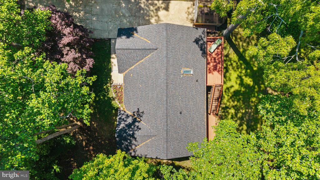 526 DILLON DRIVE