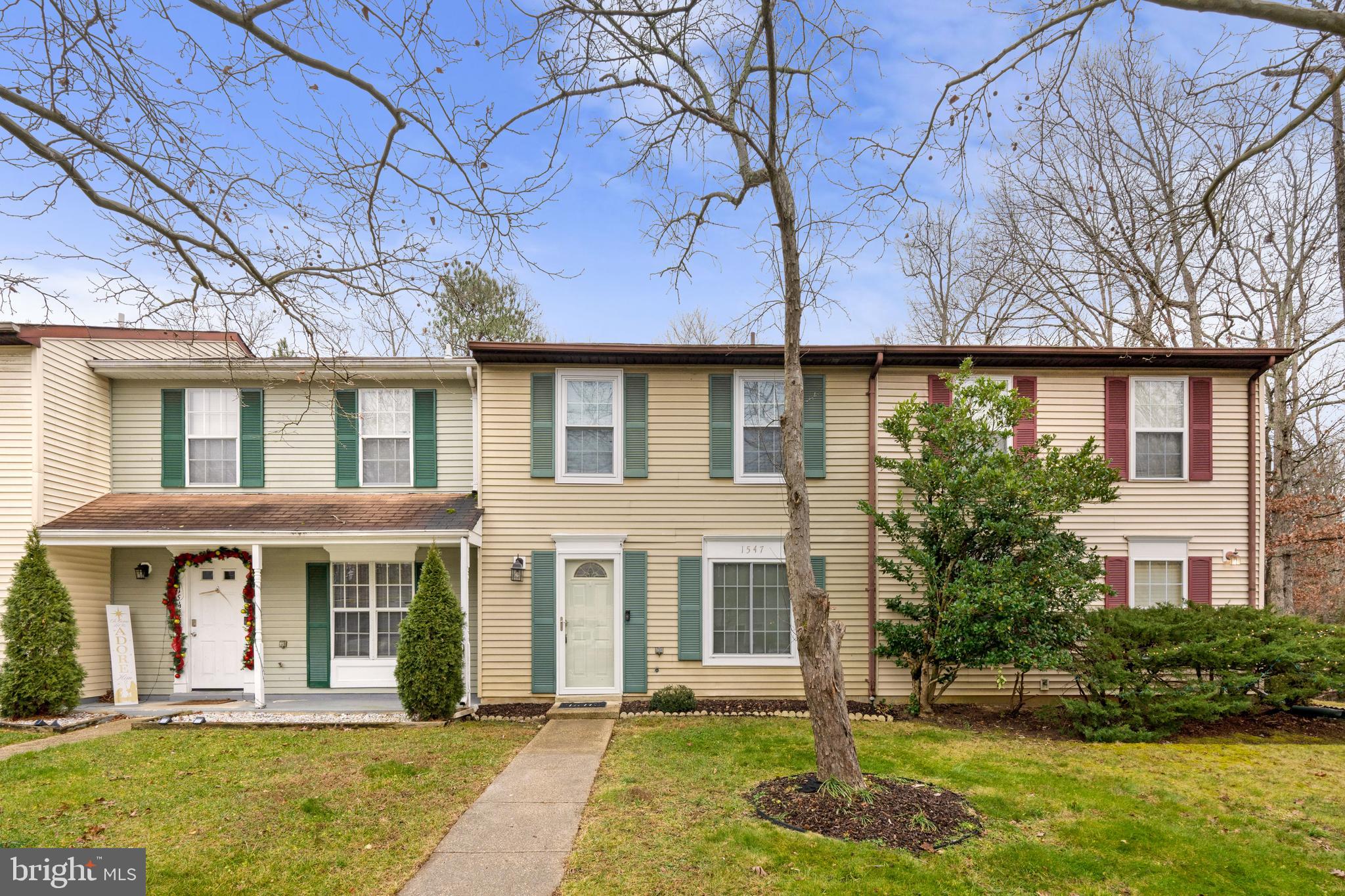 1547 Pin Oak Dr