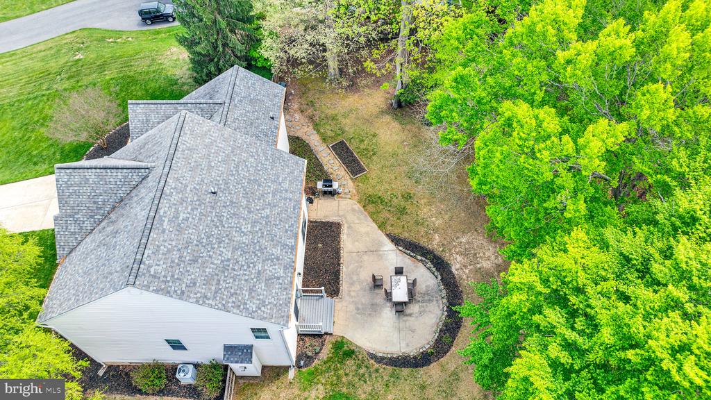 1102 Cornwall Dr