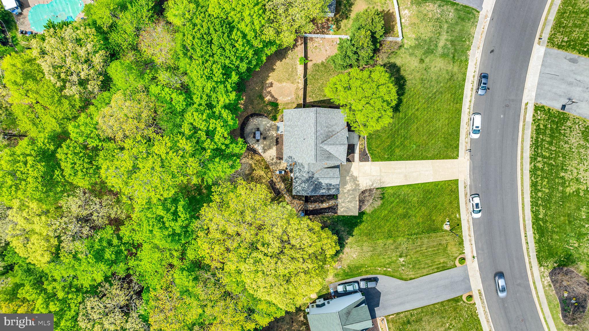 1102 Cornwall Dr