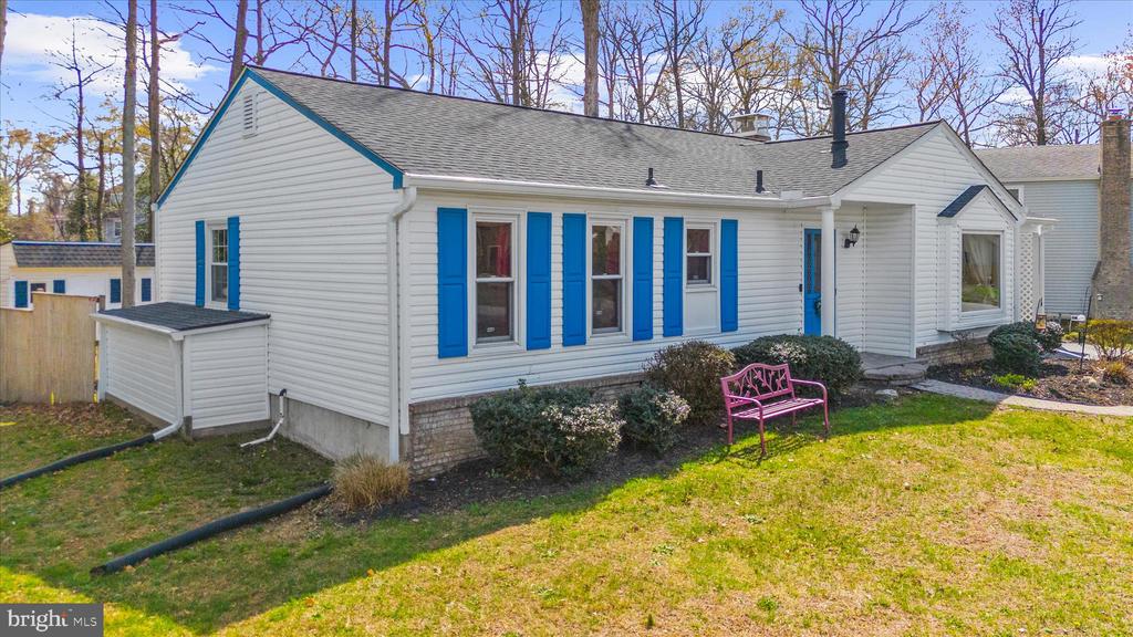 2450 SHAWNEE LANE