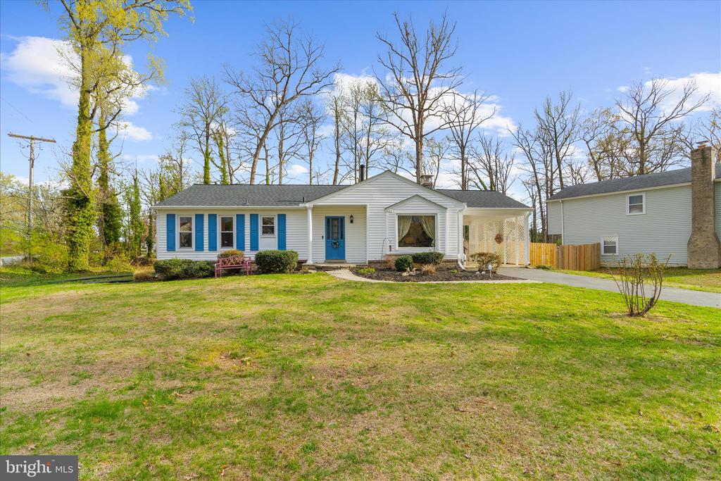2450 SHAWNEE LANE