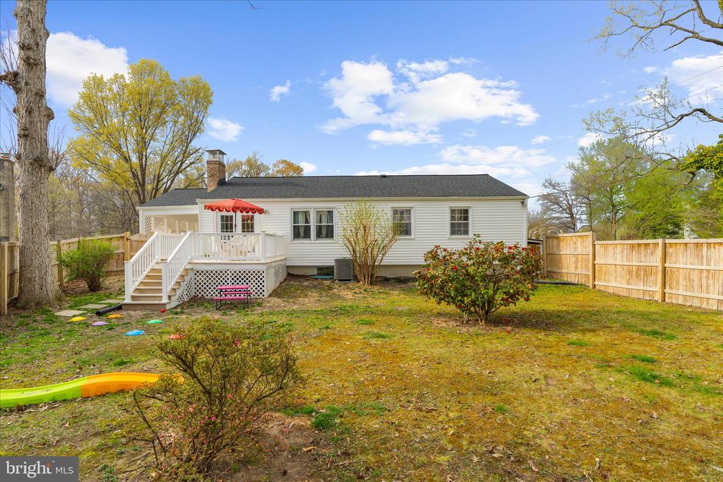 2450 SHAWNEE LANE