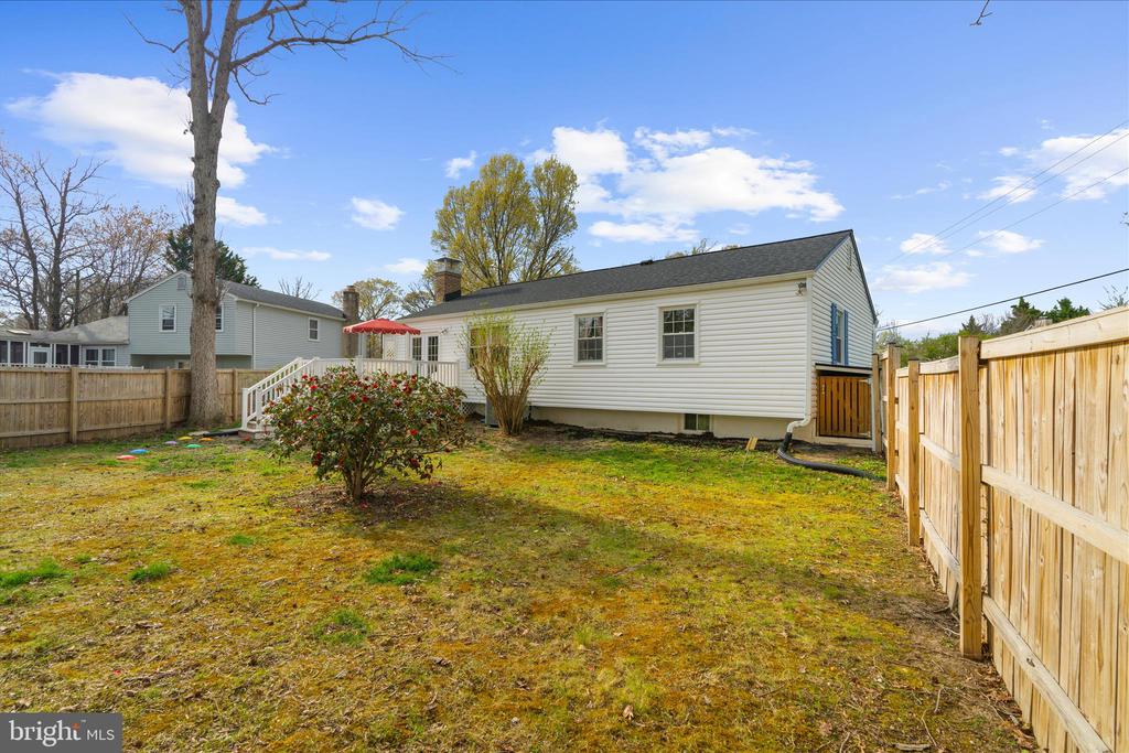 2450 SHAWNEE LANE