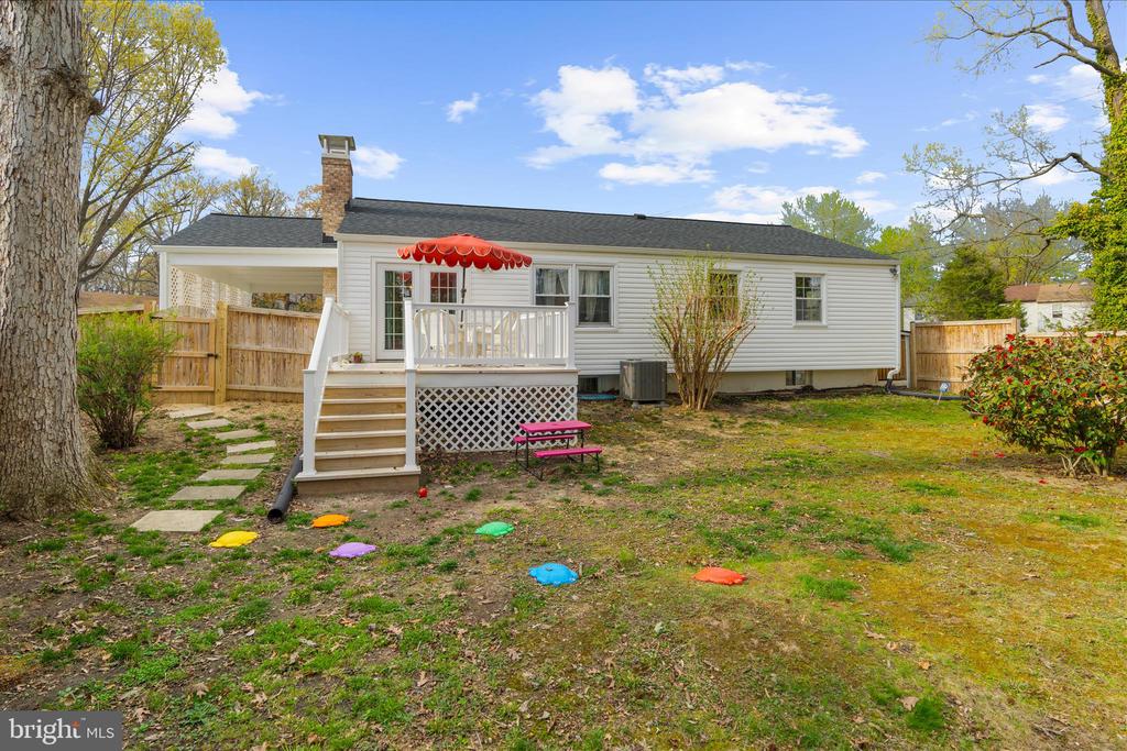 2450 SHAWNEE LANE