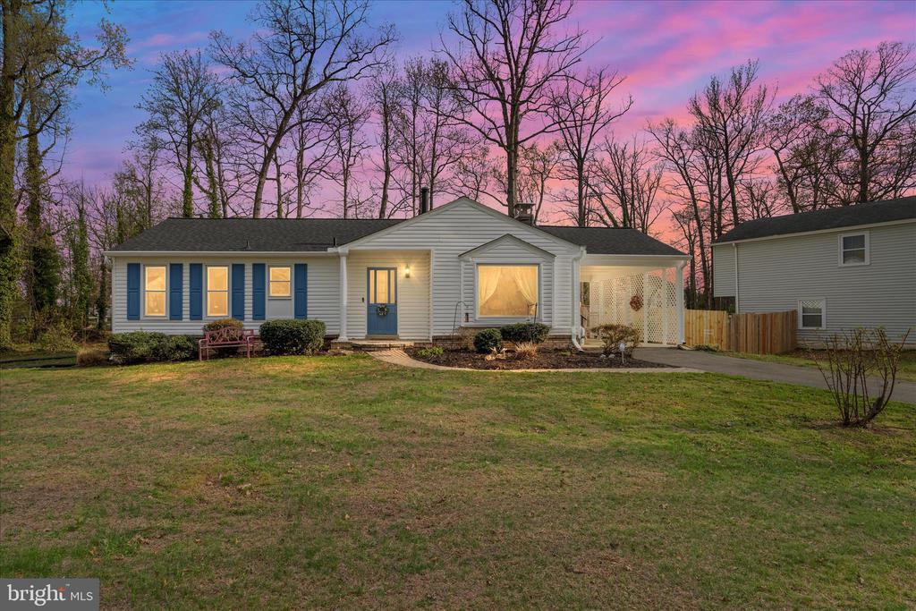2450 SHAWNEE LANE