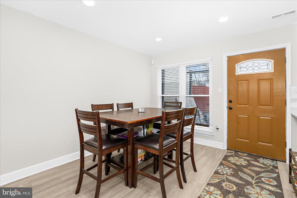 4407 EAGLE COURT
