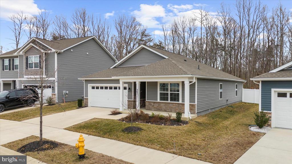 367 FOREST EDGE AVE