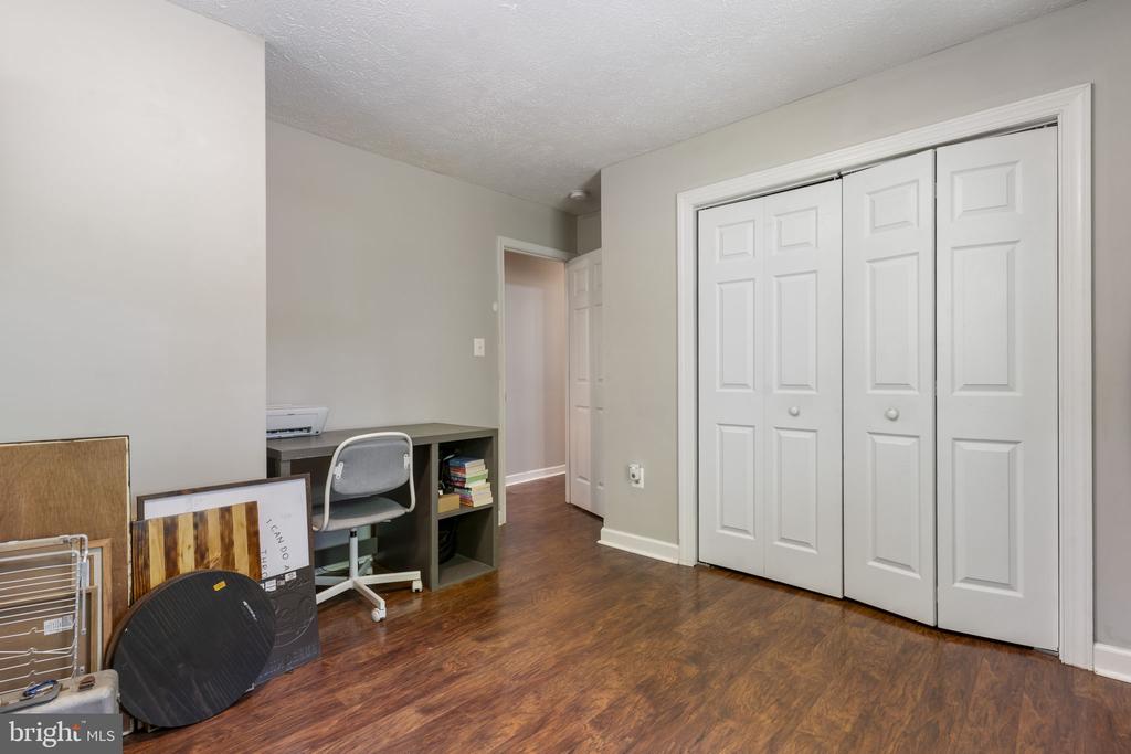 9796 SYLVAN TURN