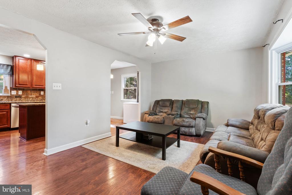 9796 SYLVAN TURN