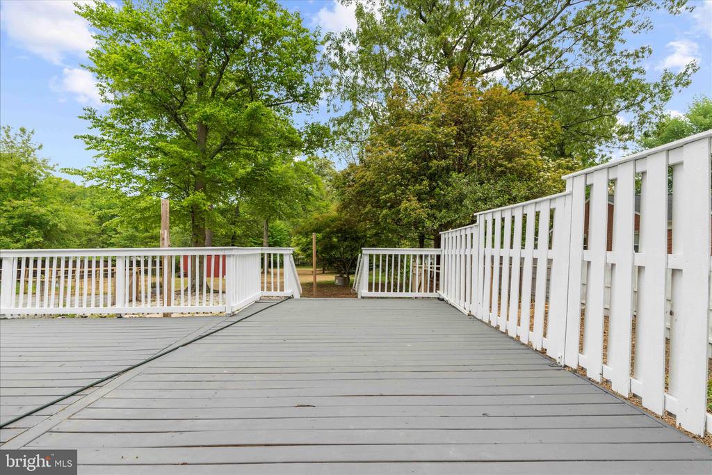 4666 LEONARDTOWN ROAD