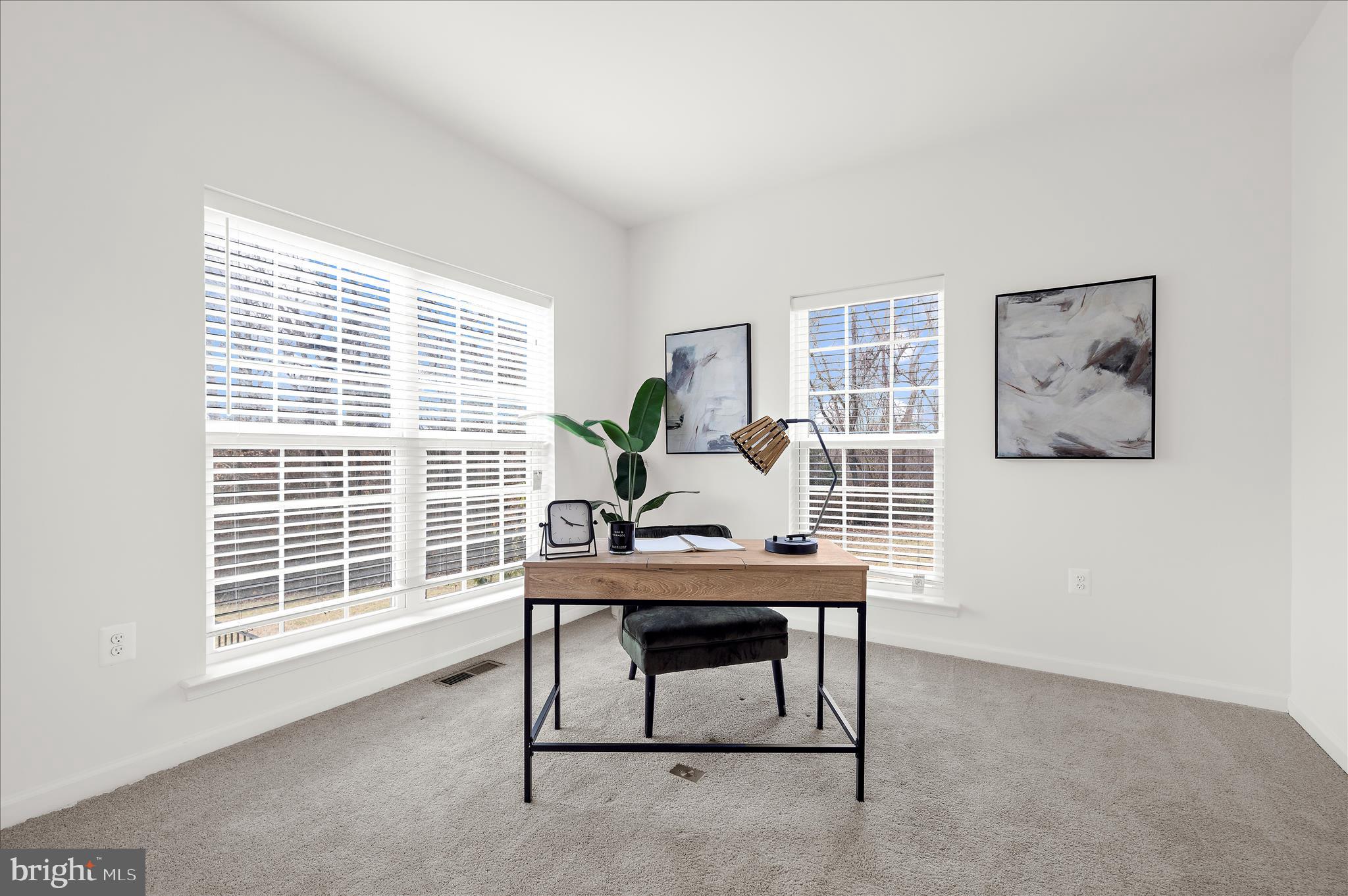 1605 SAINT JAMES ROAD