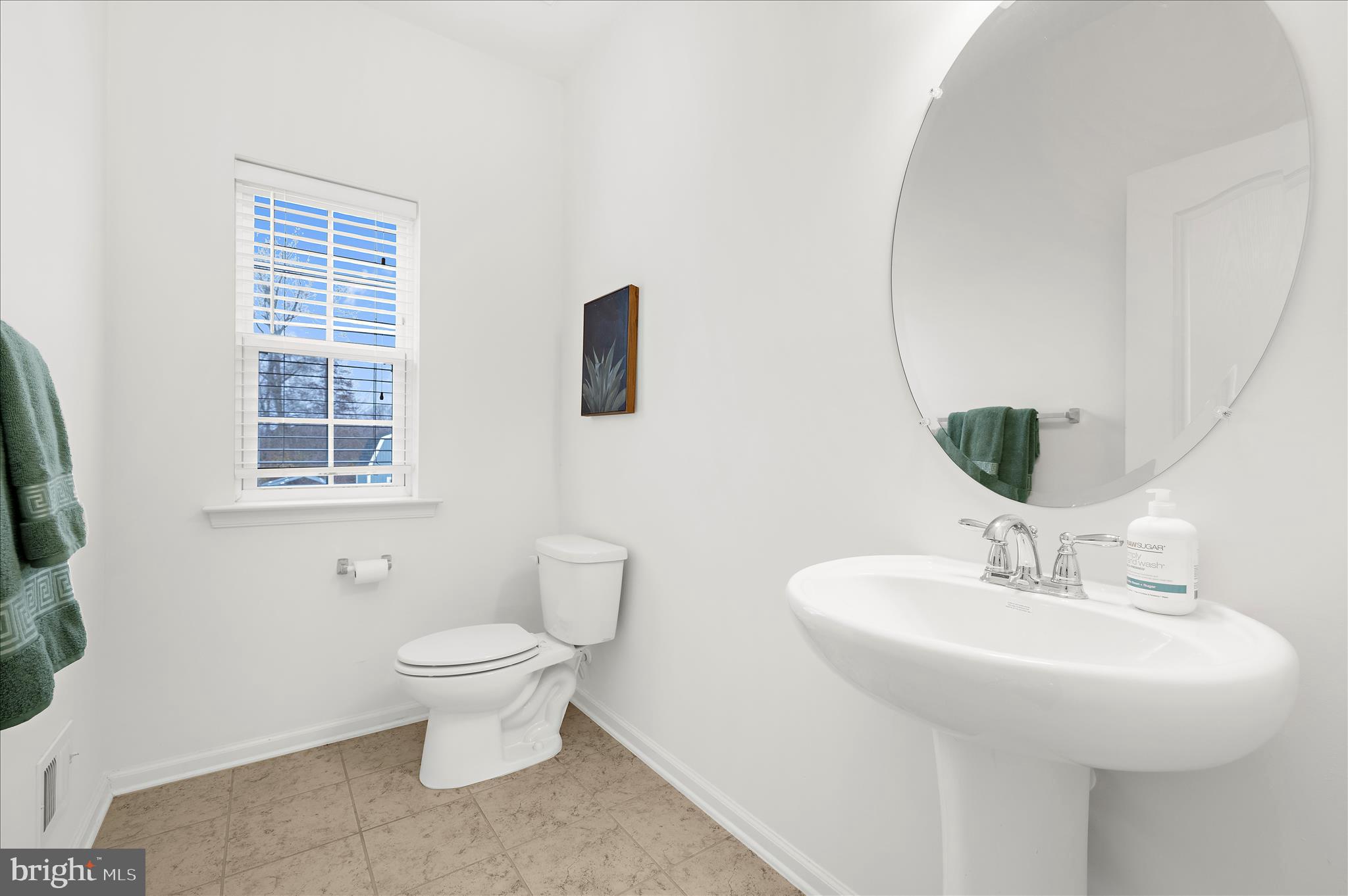 1605 SAINT JAMES ROAD