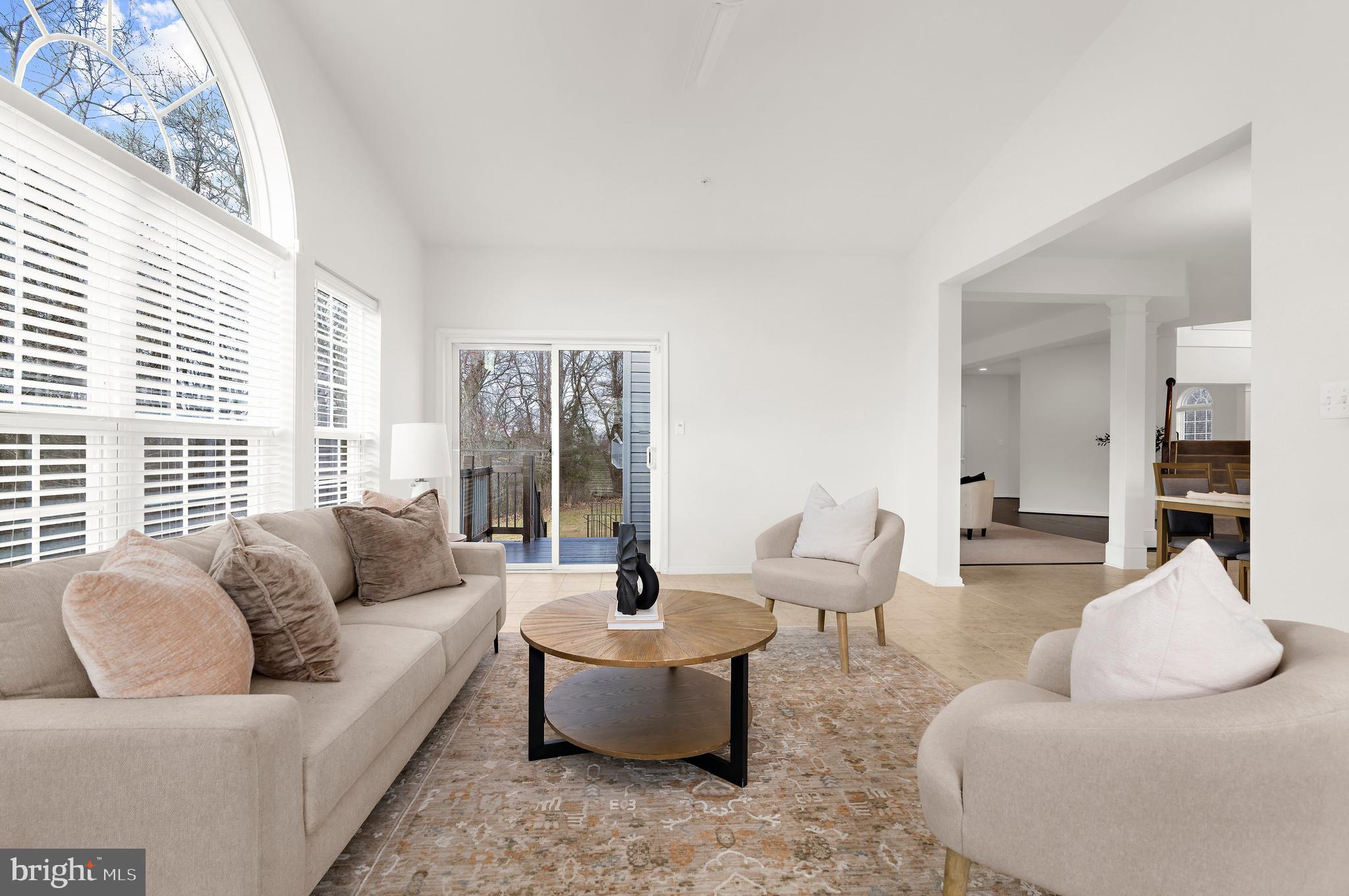 1605 SAINT JAMES ROAD