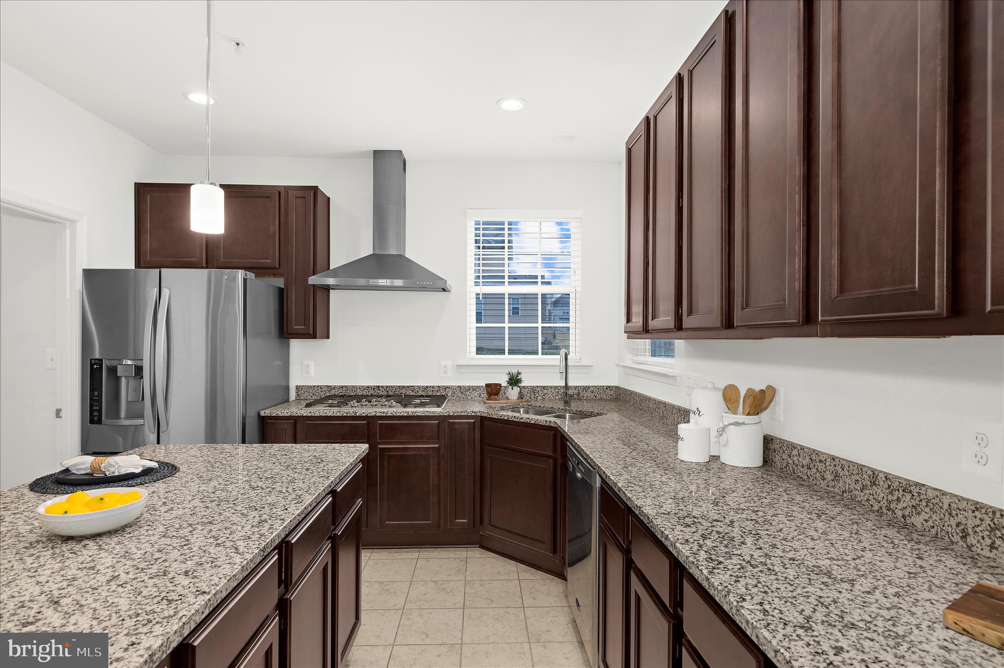 1605 SAINT JAMES ROAD