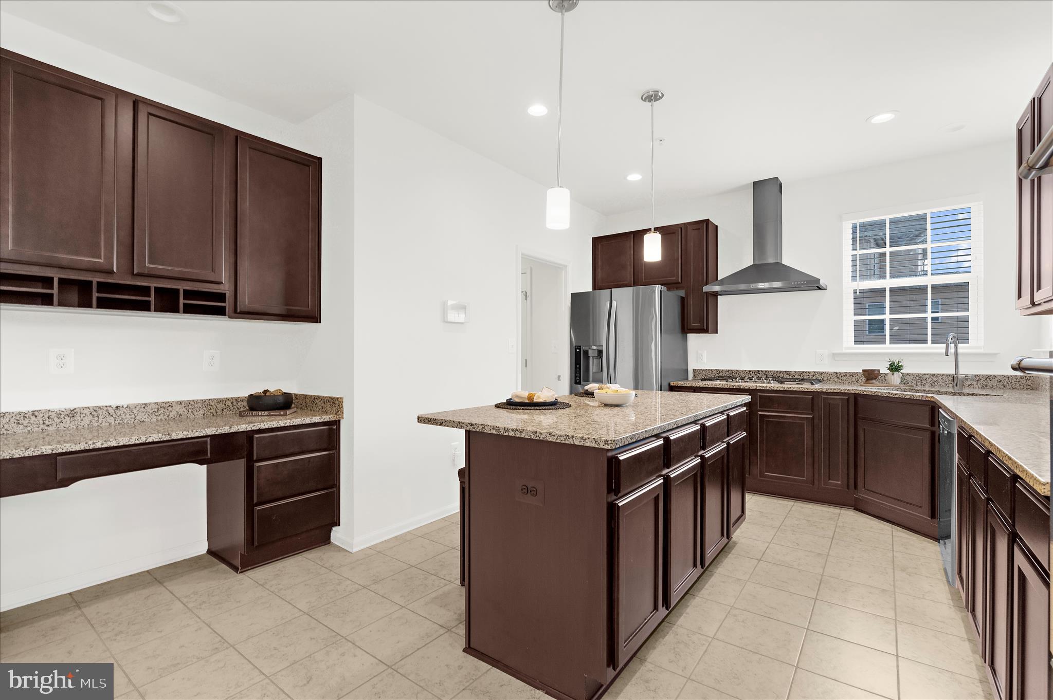 1605 SAINT JAMES ROAD