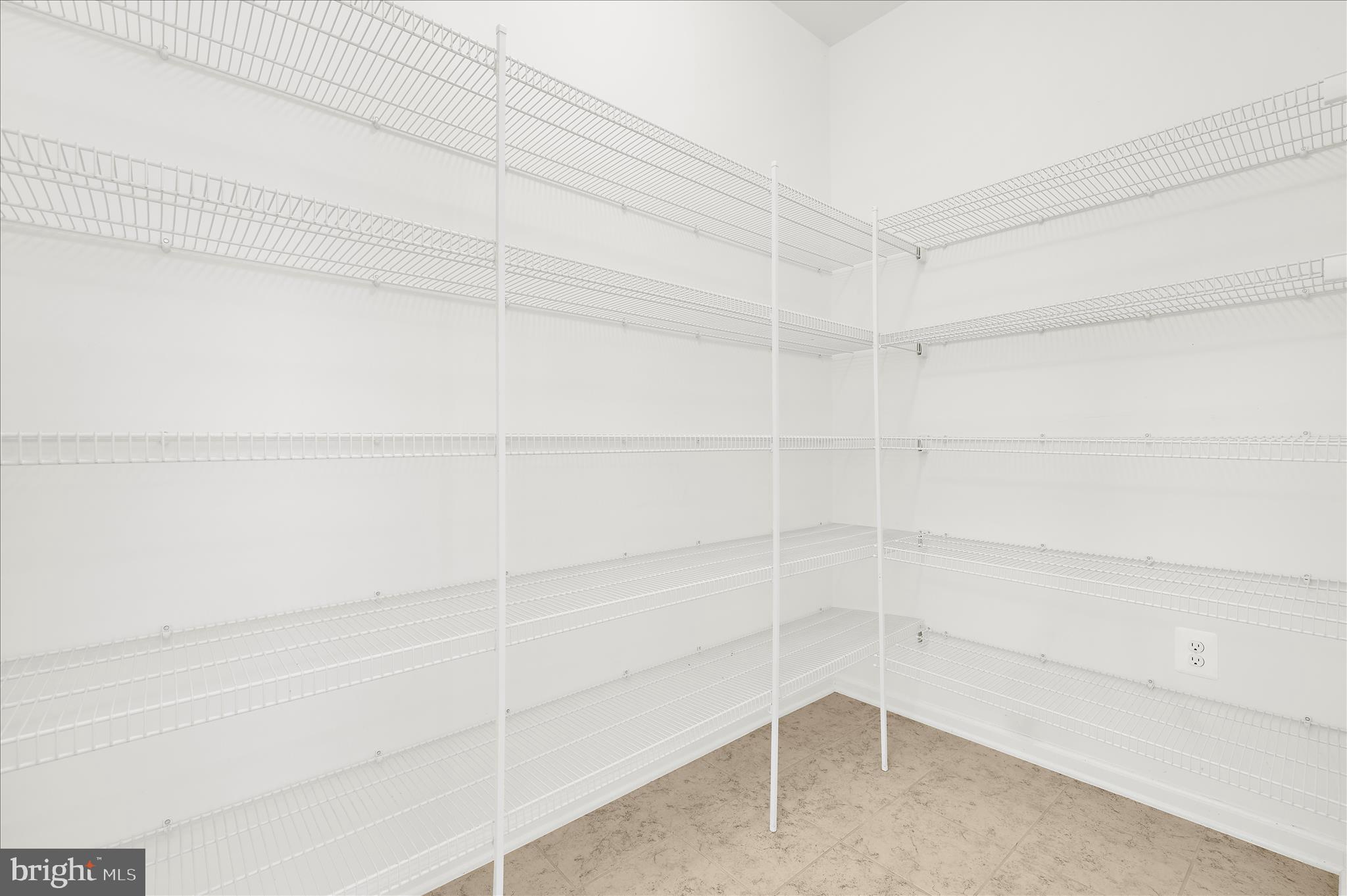 1605 SAINT JAMES ROAD