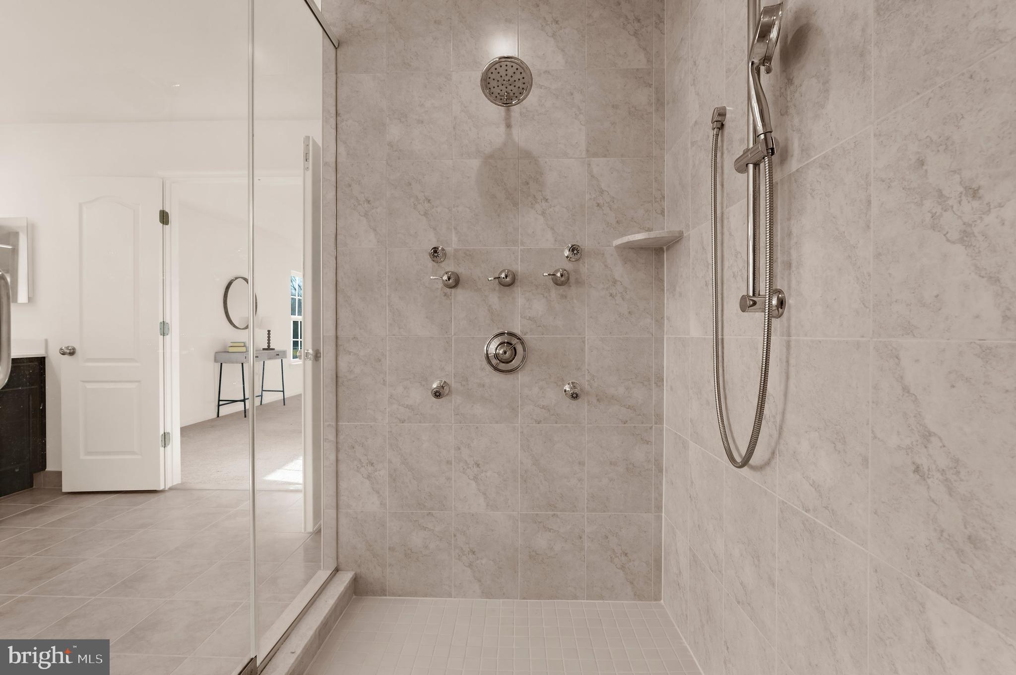 1605 SAINT JAMES ROAD