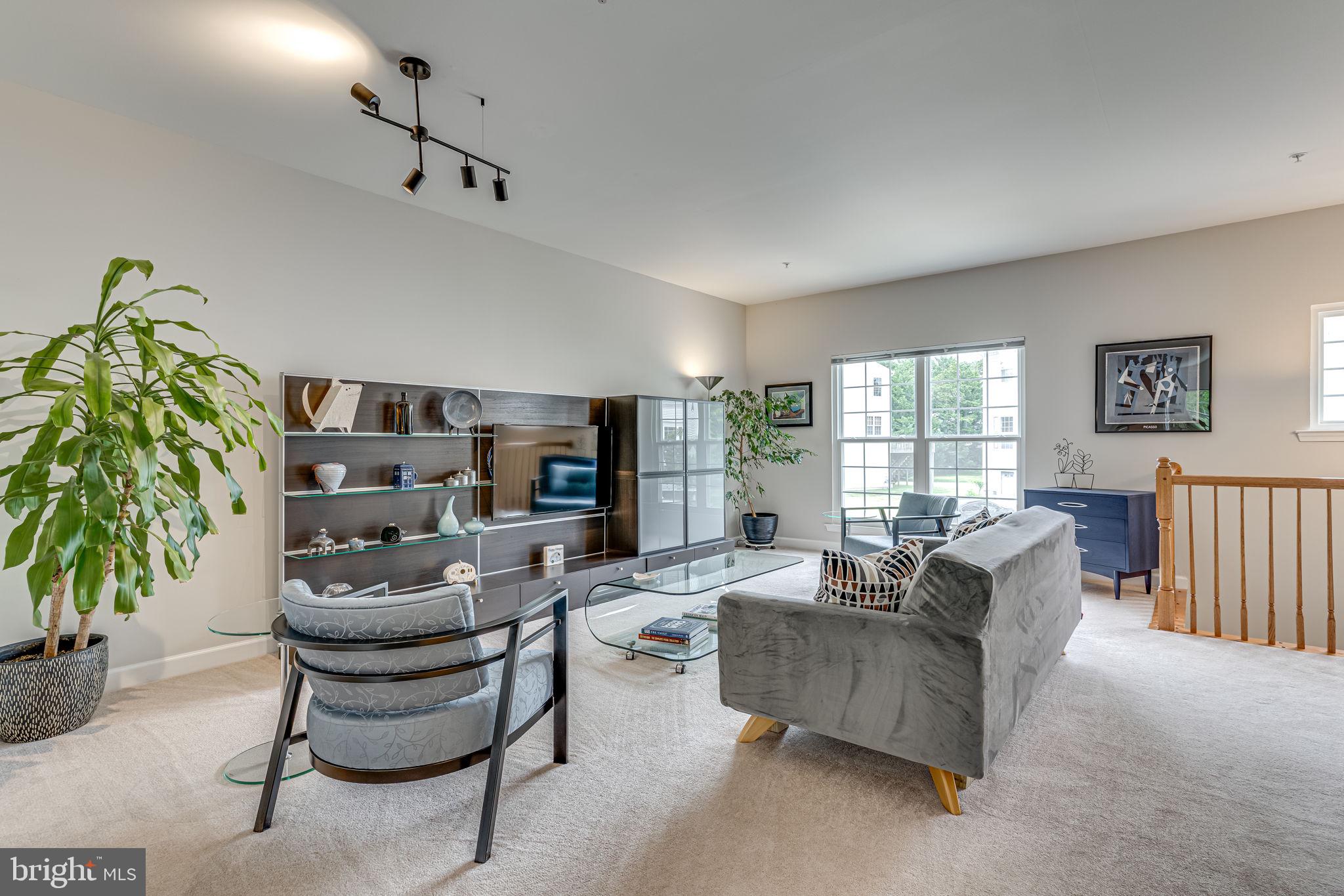 48387 Sunburst Dr