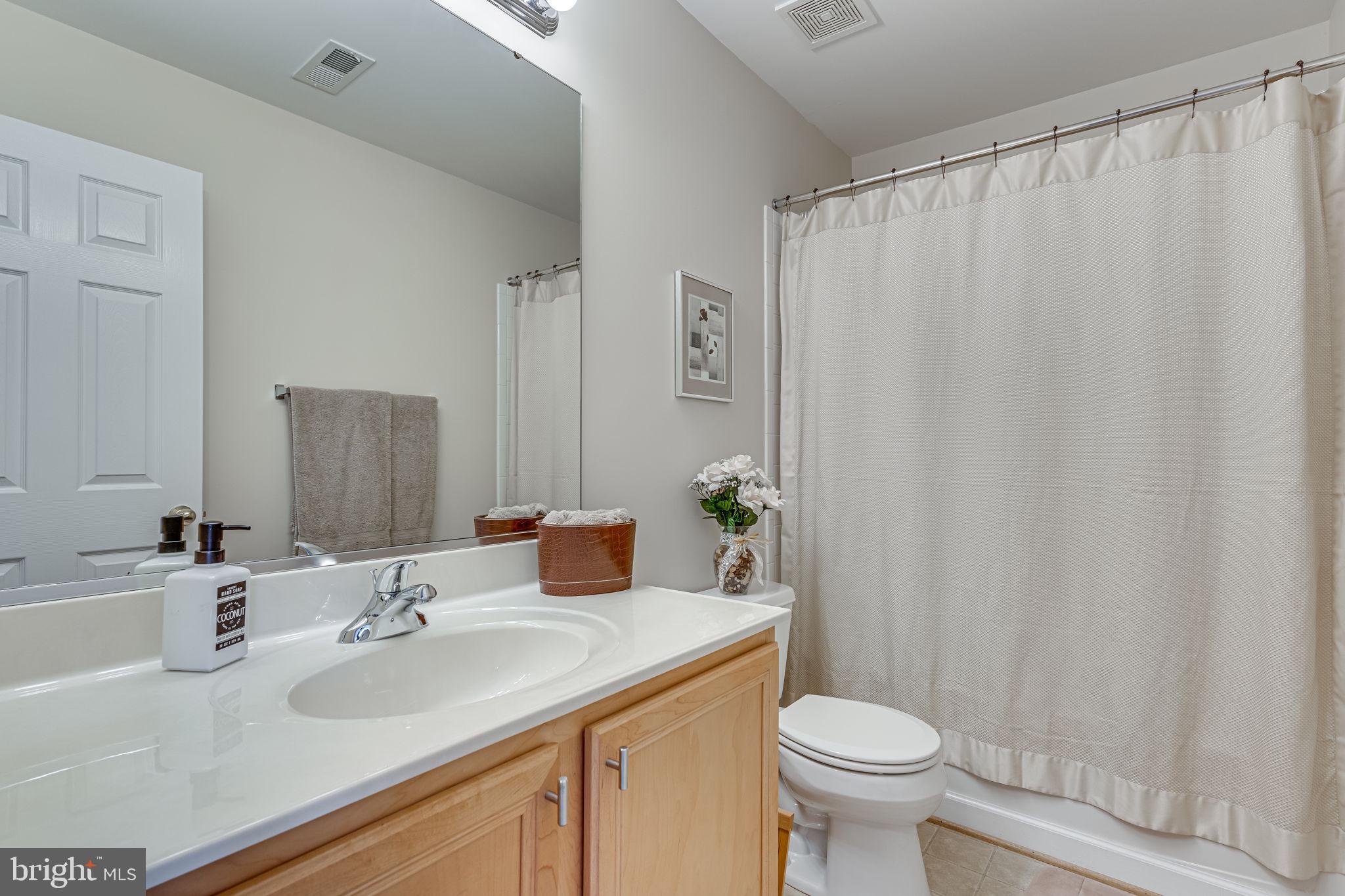 48387 Sunburst Dr
