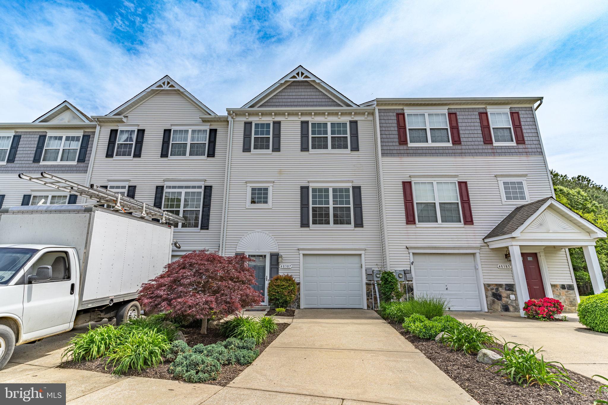 48387 Sunburst Dr