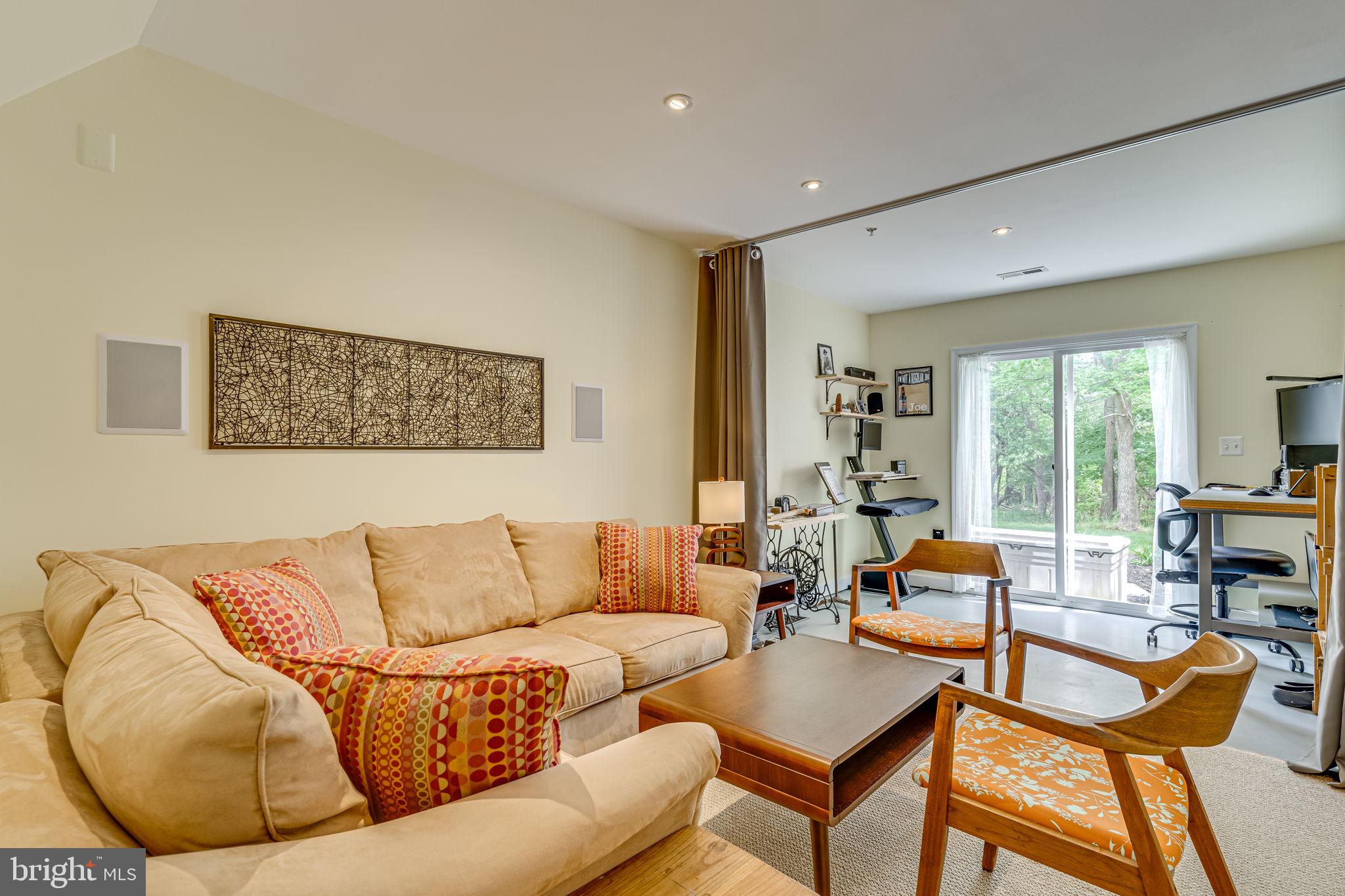 48387 Sunburst Dr
