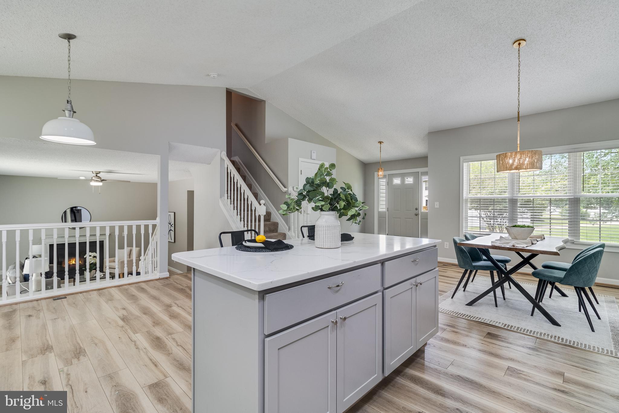 47251 SILVER SLATE DRIVE