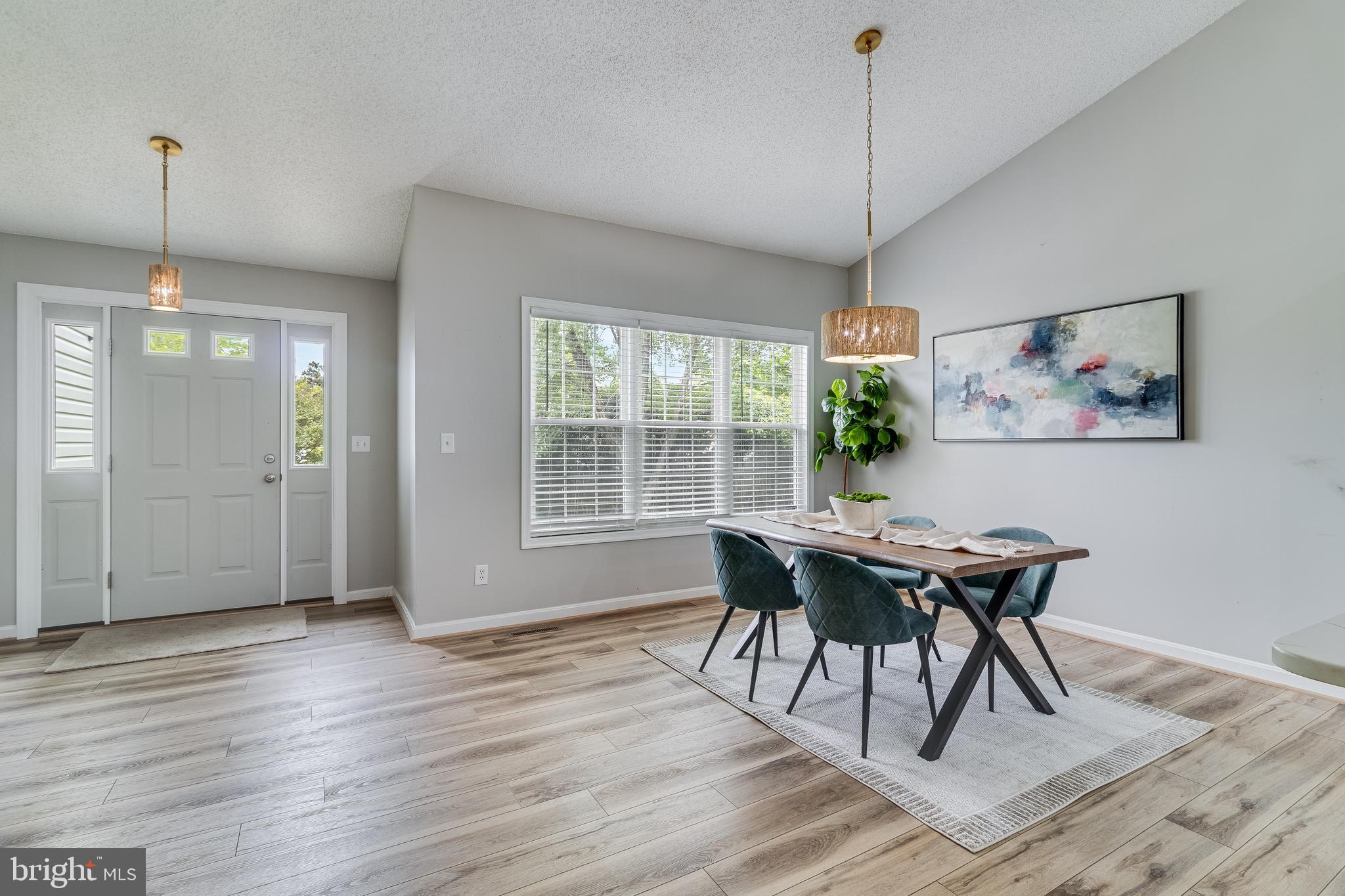 47251 SILVER SLATE DRIVE