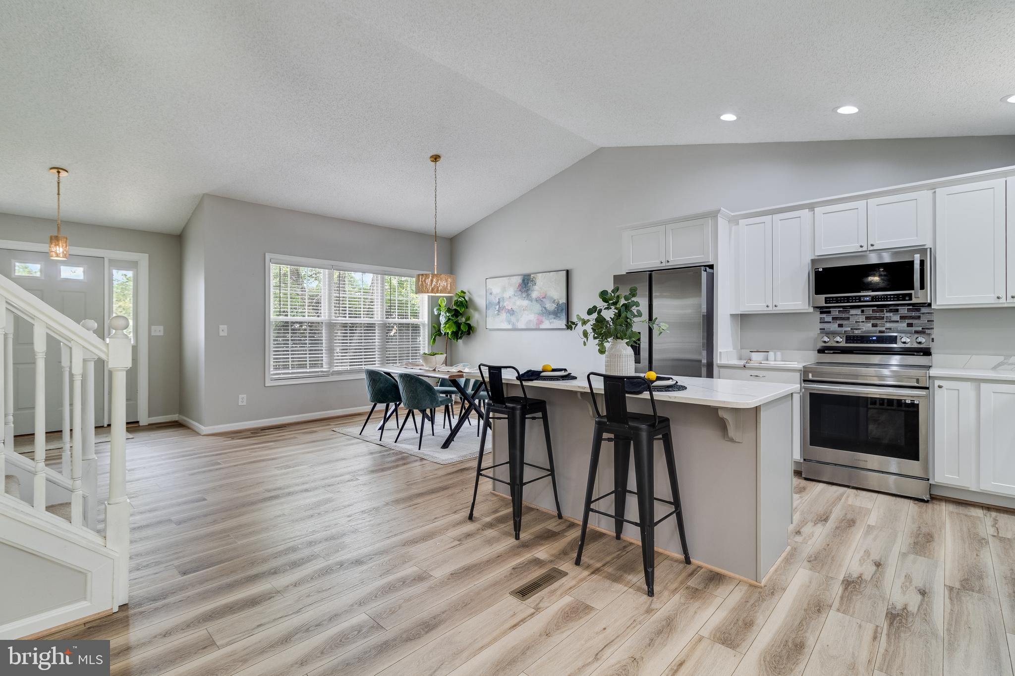 47251 SILVER SLATE DRIVE
