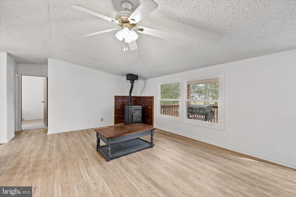 8966 MARSHALL CREEK ROAD