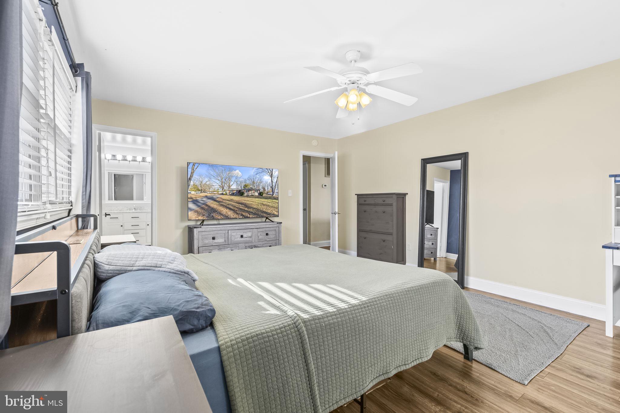 4355 ALBEMARLE COURT