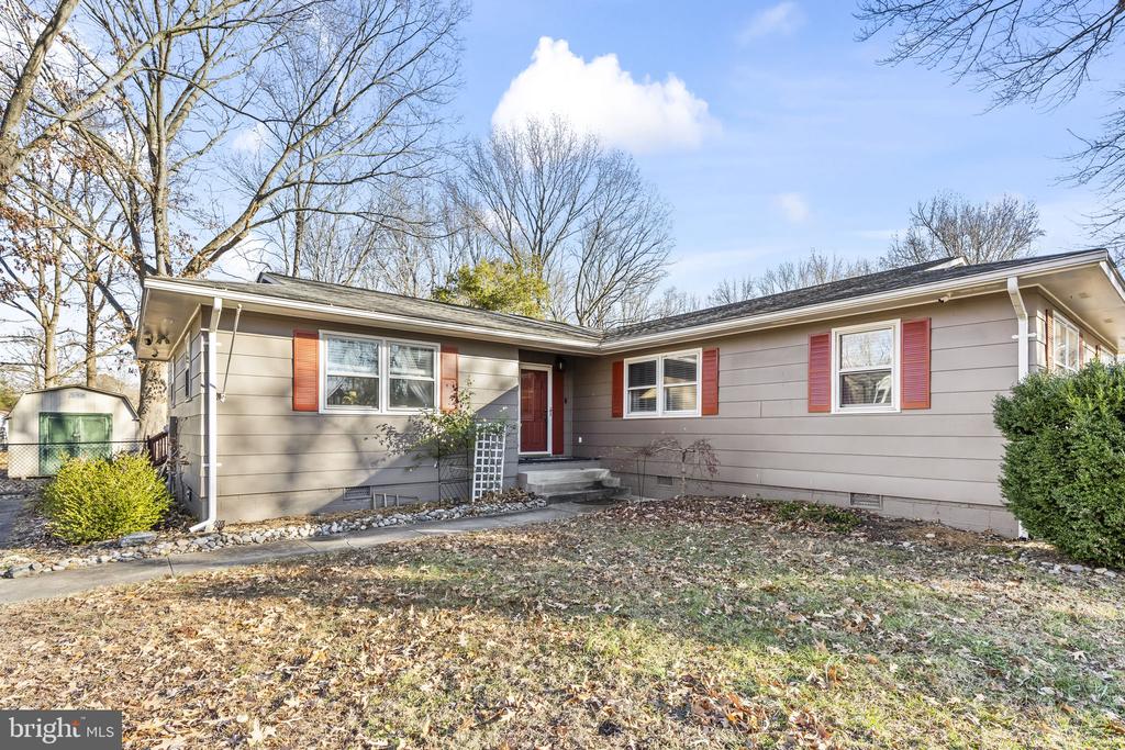 4355 ALBEMARLE COURT