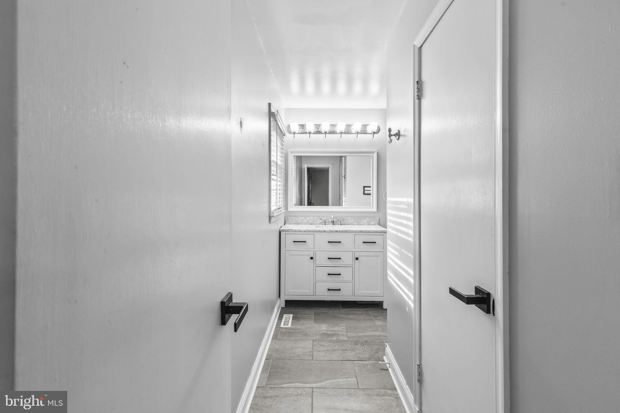 4355 ALBEMARLE COURT