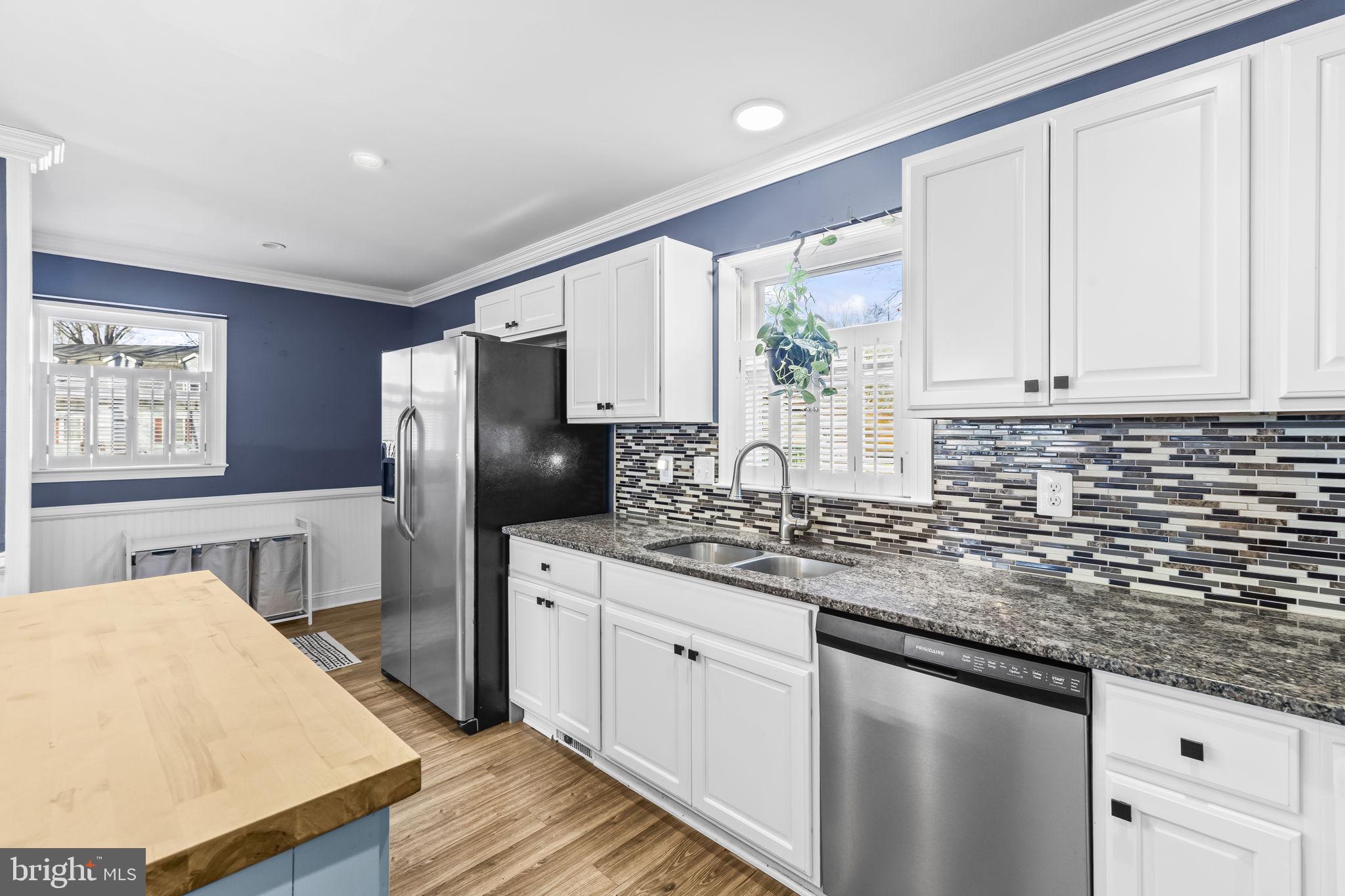 4355 ALBEMARLE COURT