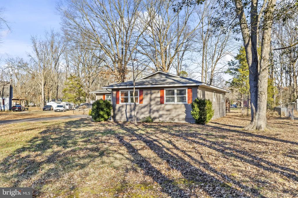 4355 ALBEMARLE COURT