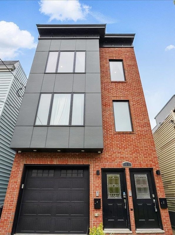 41 GRAHAM ST Unit: 2