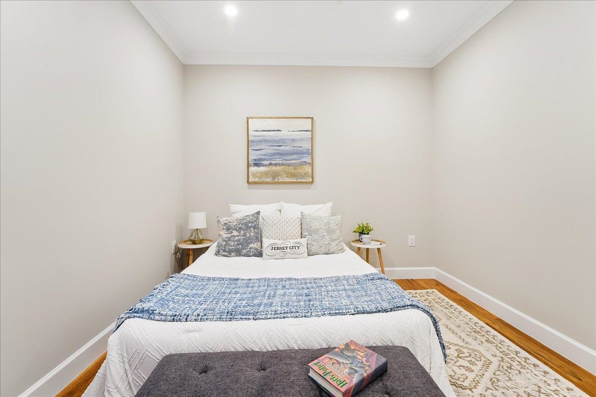 41 GRAHAM ST Unit: 2