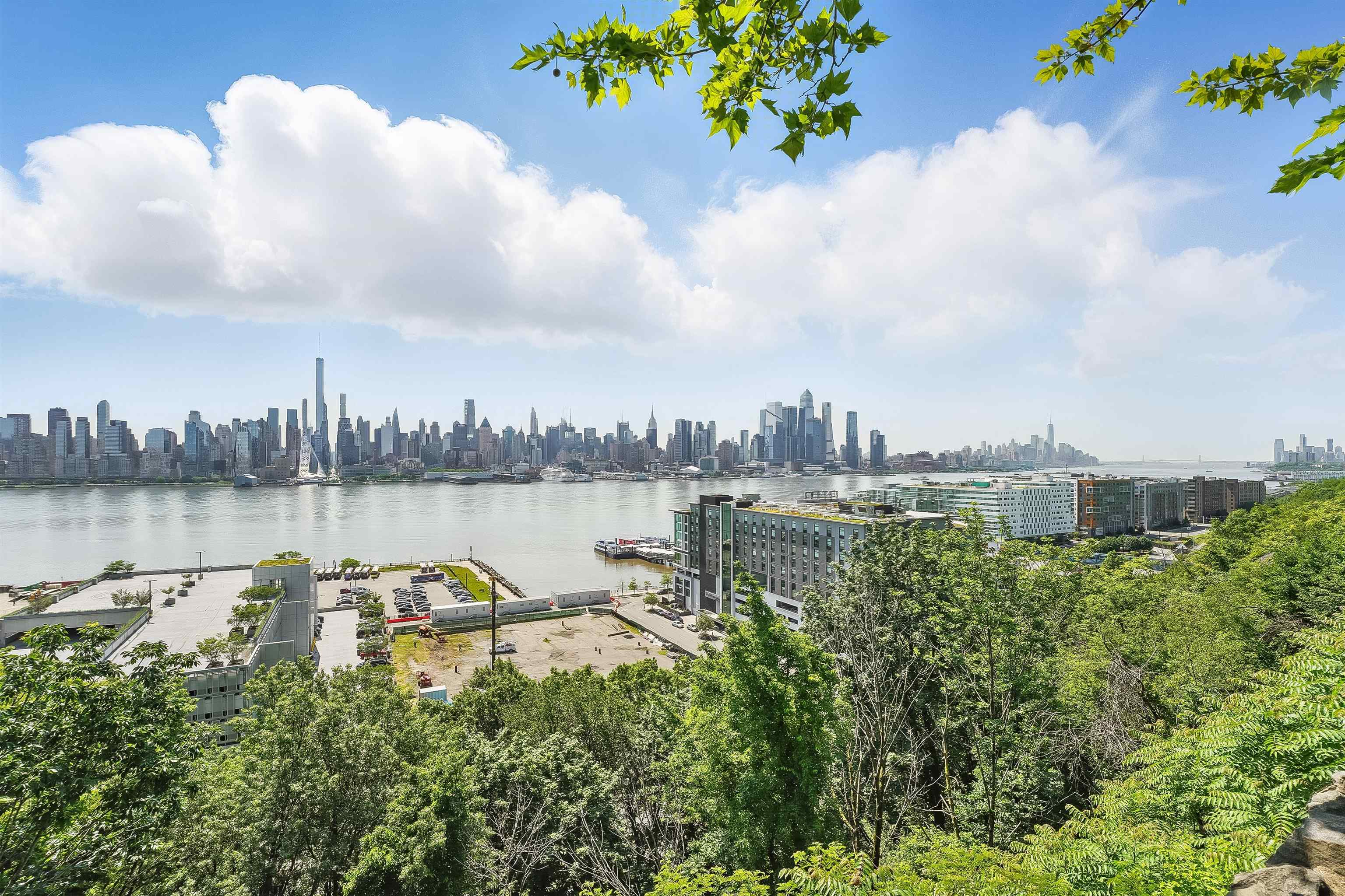 29-33 51ST ST Unit: A2