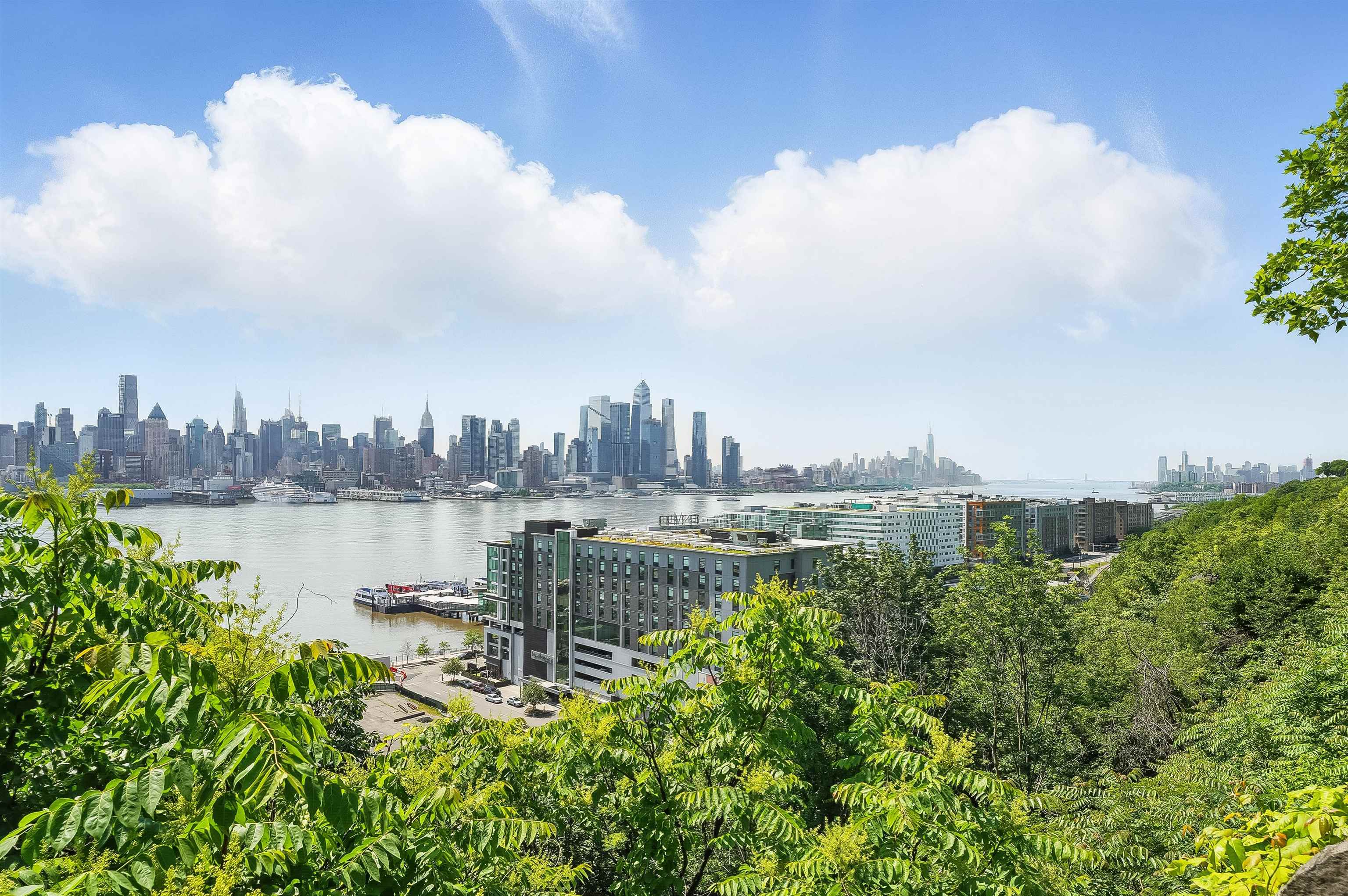 29-33 51ST ST Unit: A2