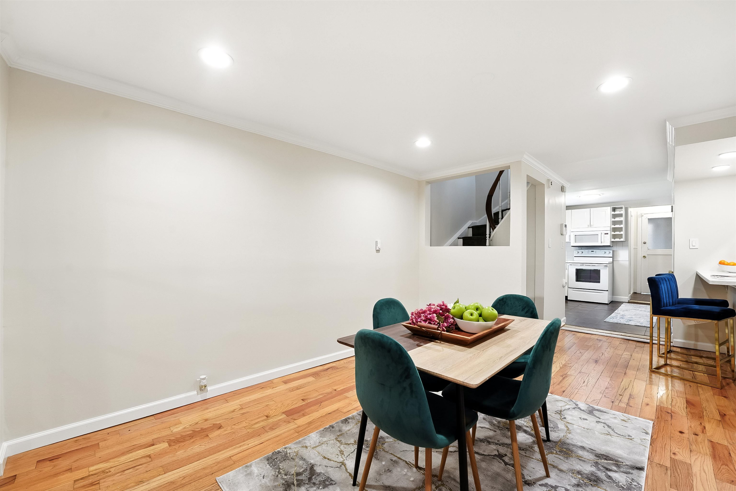 512 1/2 PALISADE AVE