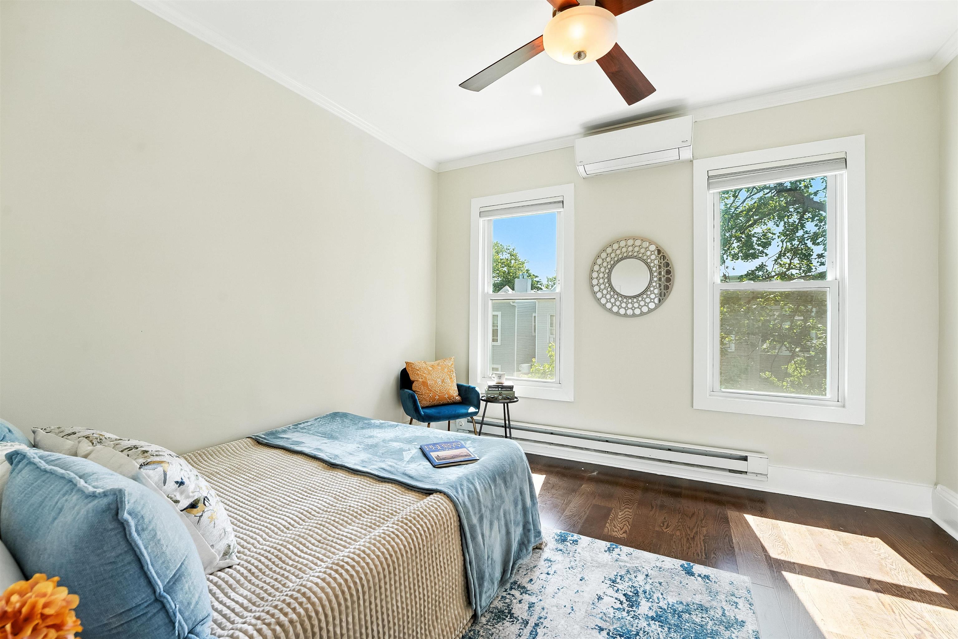 512 1/2 PALISADE AVE