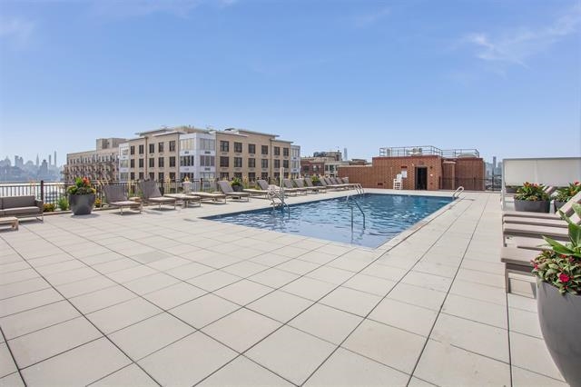 1450 WASHINGTON ST Unit: 501